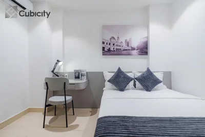 Habitación Queen — Cubicity De Tham Near Bui Vien Walking Street, Free Laundry